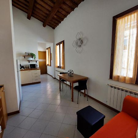 Appartamento In Centro Free Wi-Fi, Self Check-In Forli Exterior photo