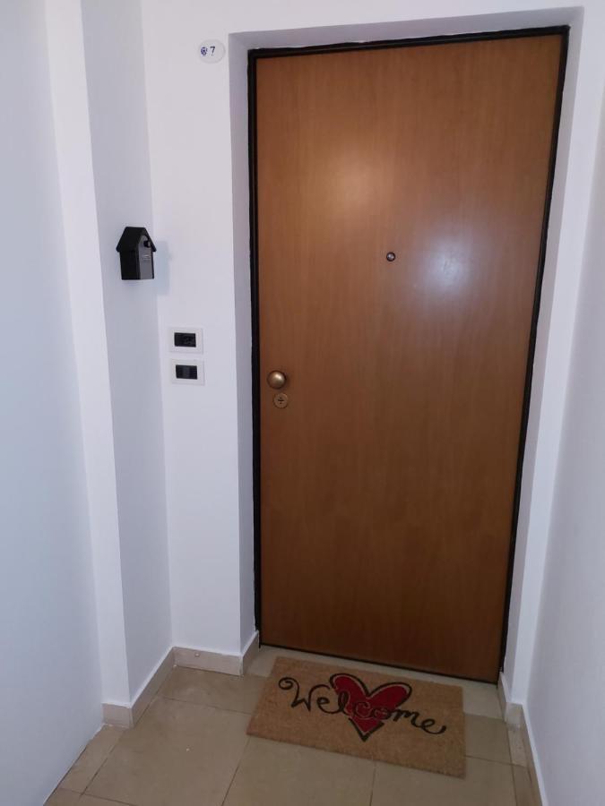 Appartamento In Centro Free Wi-Fi, Self Check-In Forli Exterior photo
